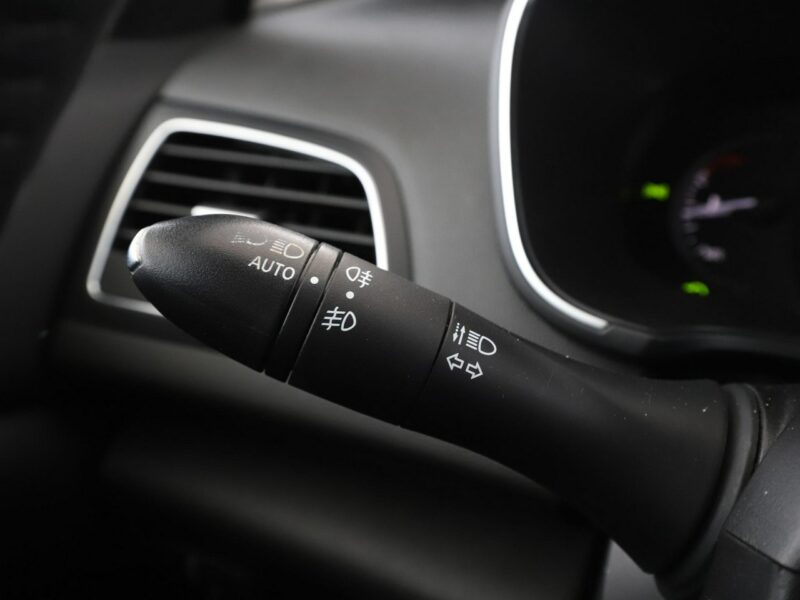 Renault Megane navi klima czujniki parkowania bluetooth IV (2016-)