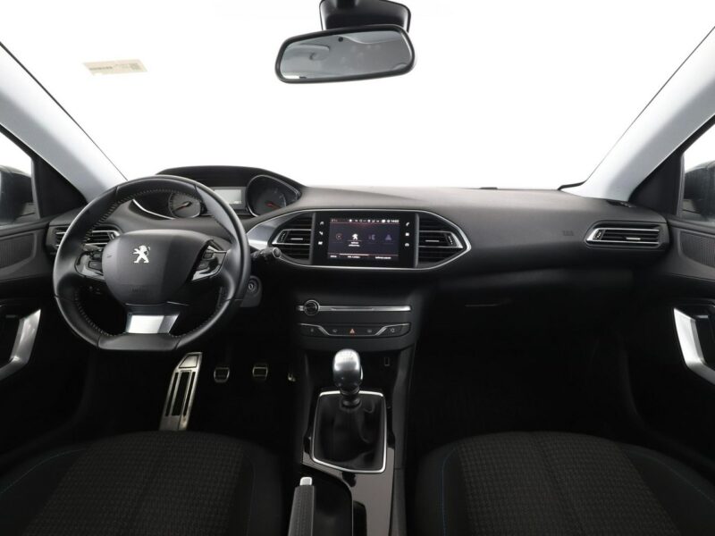 Peugeot 308 navi klima auto kamera i czujniki parkowania T9 (2014-2021)