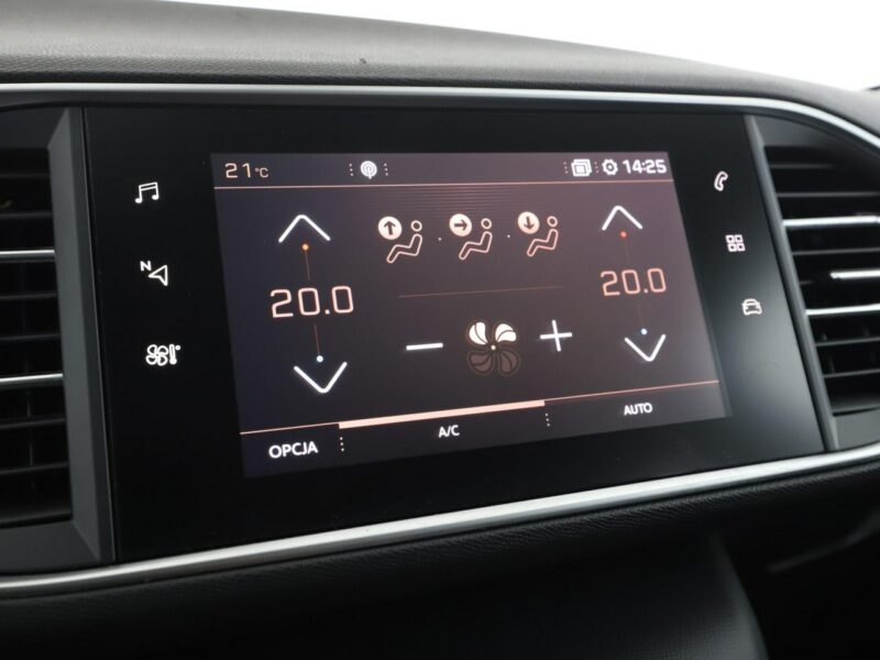 Peugeot 308 navi klima auto kamera i czujniki parkowania T9 (2014-2021)