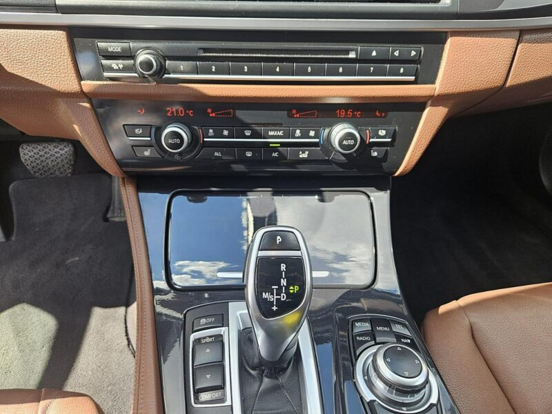 BMW 520 pack klim + navi ksenon skóra F10 (2009-2017)