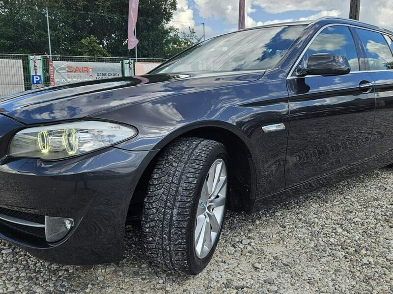 BMW 520 pack klim + navi ksenon skóra F10 (2009-2017)