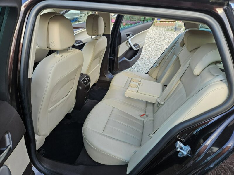 Opel Insignia Opłacona Zadbana Serwisowana Bogato Wyposażona 1 WŁ Po Serwisie A (2008-2017)