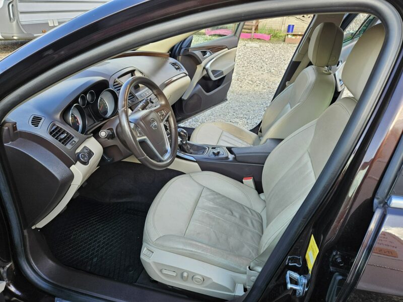 Opel Insignia Opłacona Zadbana Serwisowana Bogato Wyposażona 1 WŁ Po Serwisie A (2008-2017)