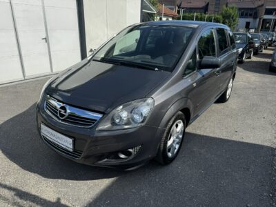 Opel Zafira Raty/Zamiana Gwarancja 1,6 benzyna niski przebieg 7 OSÓB B (2005-2011)