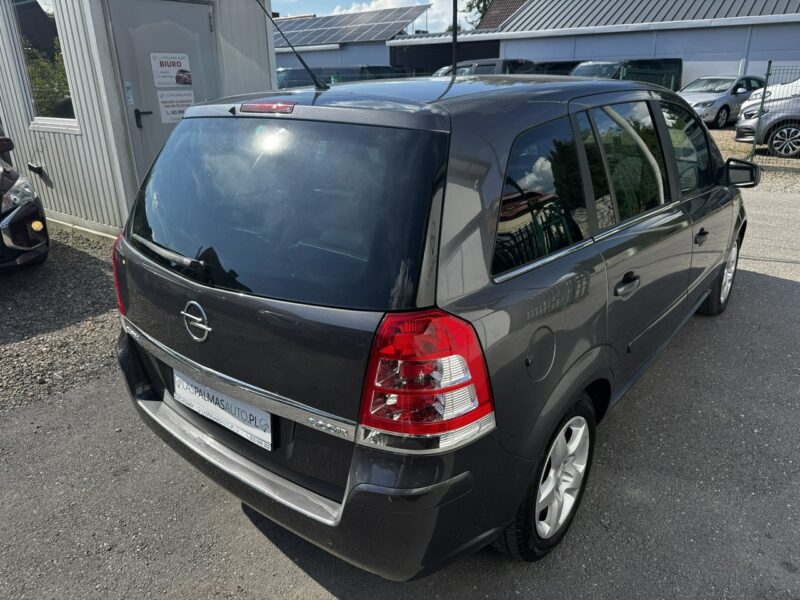 Opel Zafira Raty/Zamiana Gwarancja 1,6 benzyna niski przebieg 7 OSÓB B (2005-2011)