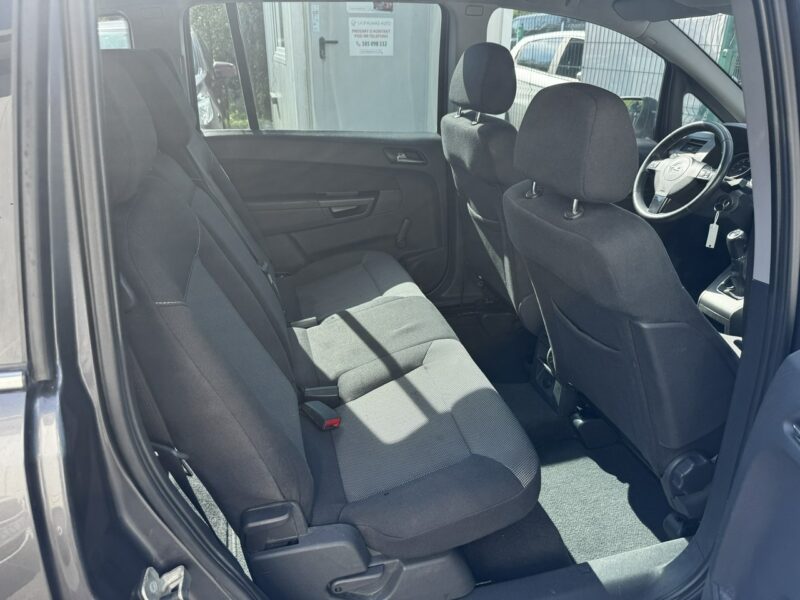 Opel Zafira Raty/Zamiana Gwarancja 1,6 benzyna niski przebieg 7 OSÓB B (2005-2011)