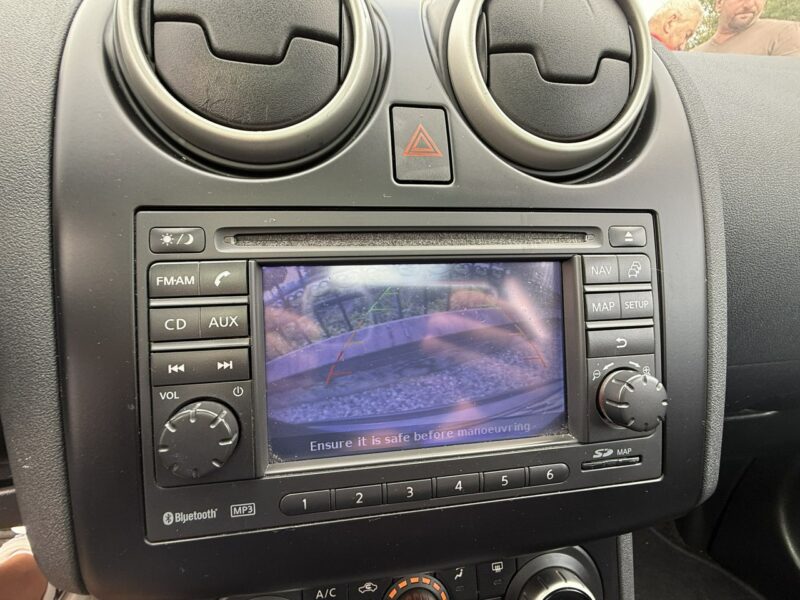 Nissan Qashqai Nissan Qashqai 1.6B Lift 2011 Climatronic Navi Kamera Cofania Panorama I (2007-2013)