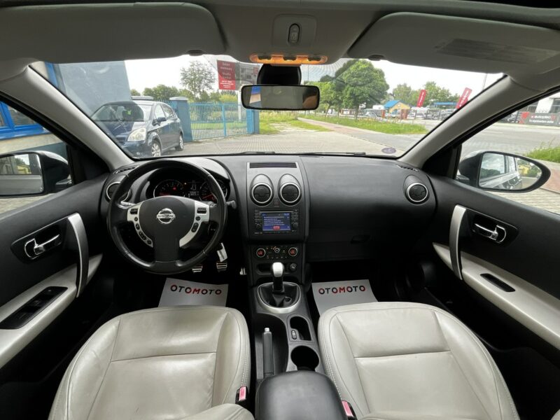 Nissan Qashqai Nissan Qashqai 1.6B Lift 2011 Climatronic Navi Kamera Cofania Panorama I (2007-2013)