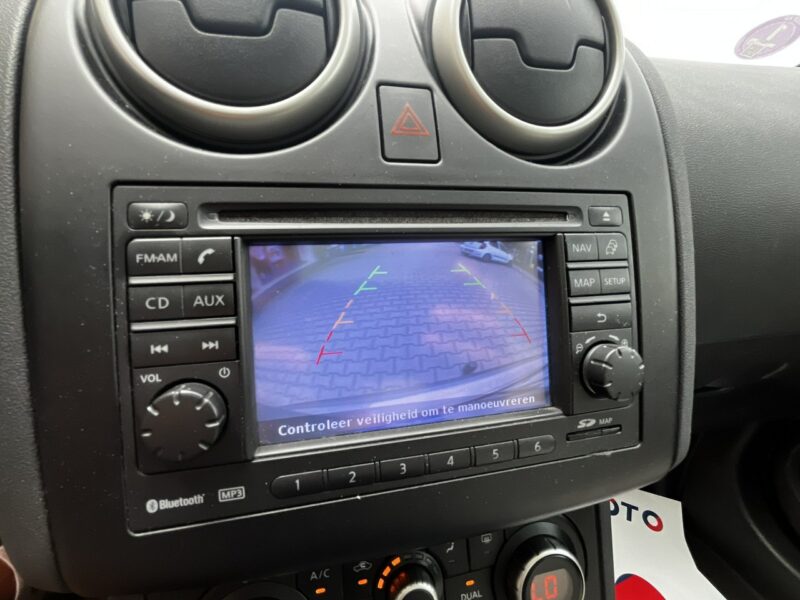 Nissan Qashqai Nissan Qashqai 1.6B Lift 2011 Climatronic Navi Kamera Cofania Panorama I (2007-2013)