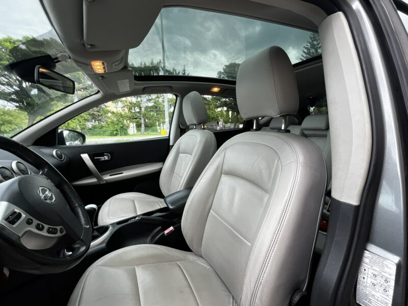 Nissan Qashqai Nissan Qashqai 1.6B Lift 2011 Climatronic Navi Kamera Cofania Panorama I (2007-2013)