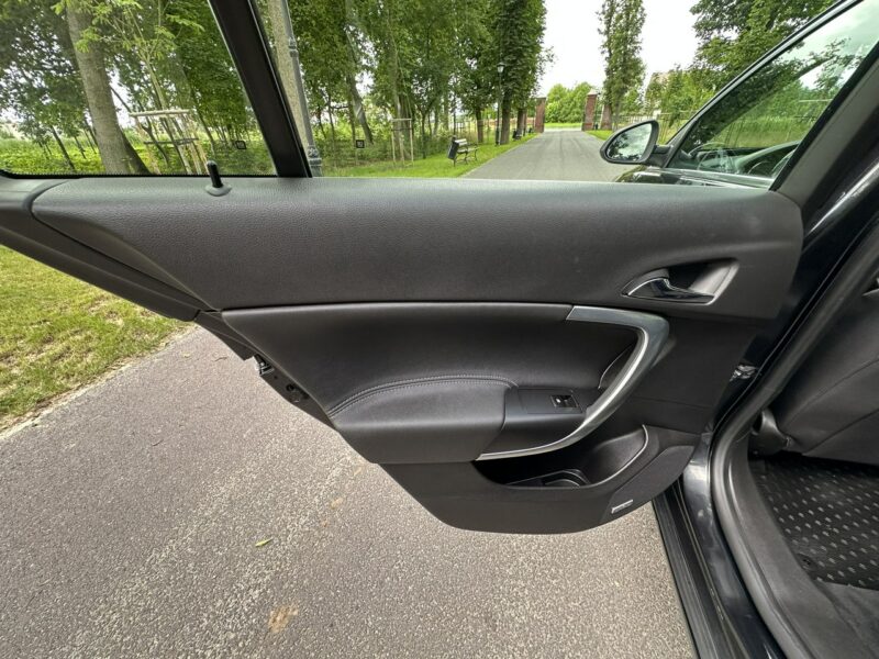 Opel Insignia Cosmo 2.0 CDTI 160KM Alu18'' Xenon Salon Polska Navi Alu FULLL Polecam A (2008-2017)