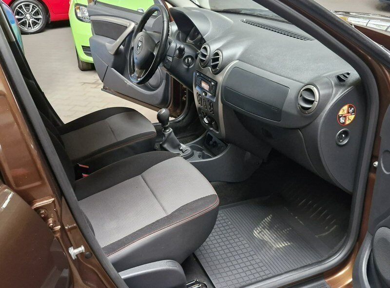 Dacia Duster ZOBACZ OPIS !! W podanej cenie roczna gwarancja I (2009-2017)