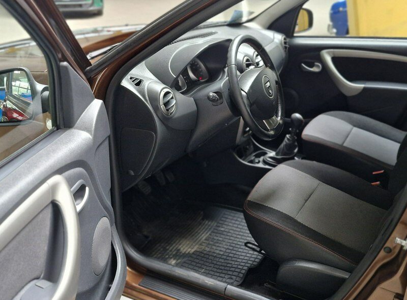 Dacia Duster ZOBACZ OPIS !! W podanej cenie roczna gwarancja I (2009-2017)