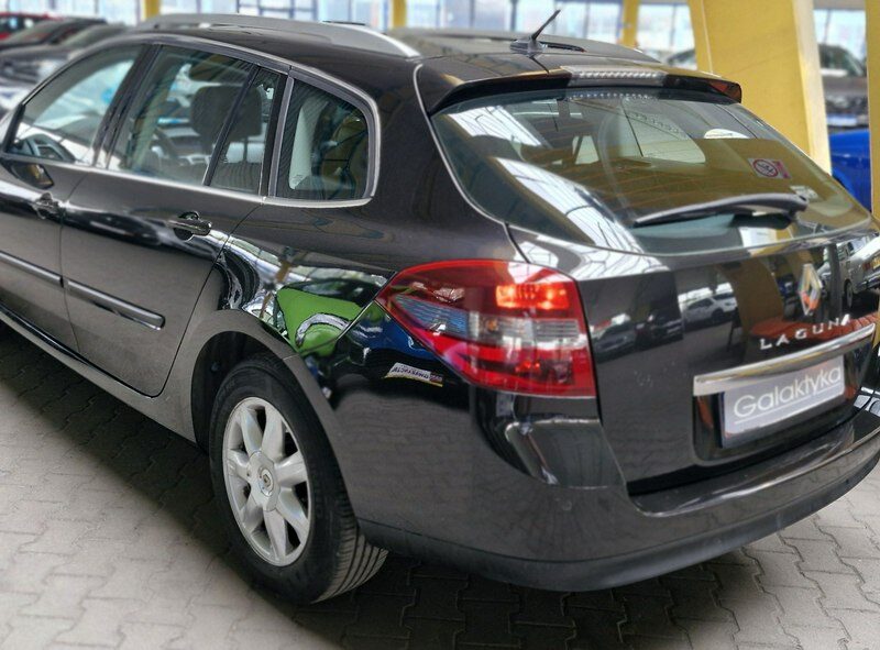 Renault Laguna ZOBACZ OPIS !! W podanej cenie roczna gwarancja III (2007-)