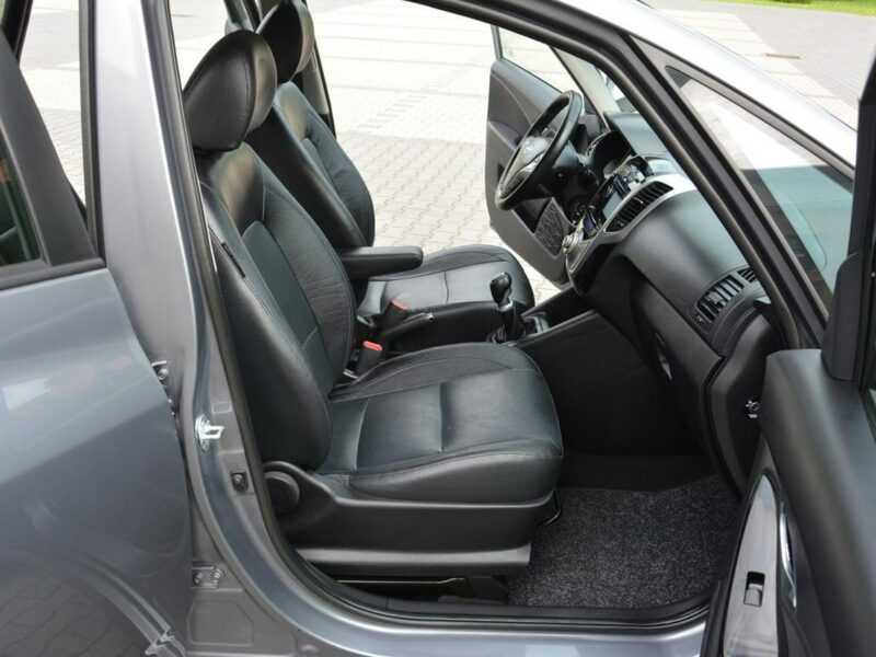 Hyundai ix20 1.4(90KM) Skóry Navi Parktronic Klimatronic Alu z Niemiec