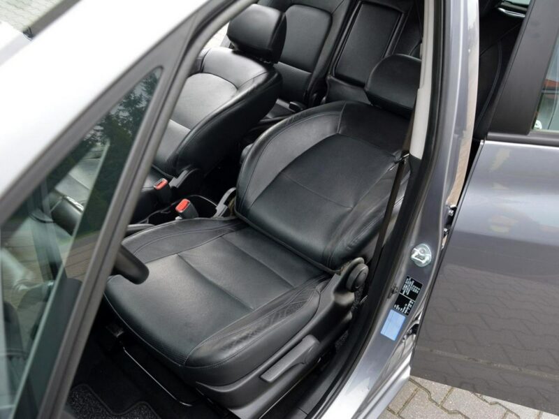 Hyundai ix20 1.4(90KM) Skóry Navi Parktronic Klimatronic Alu z Niemiec