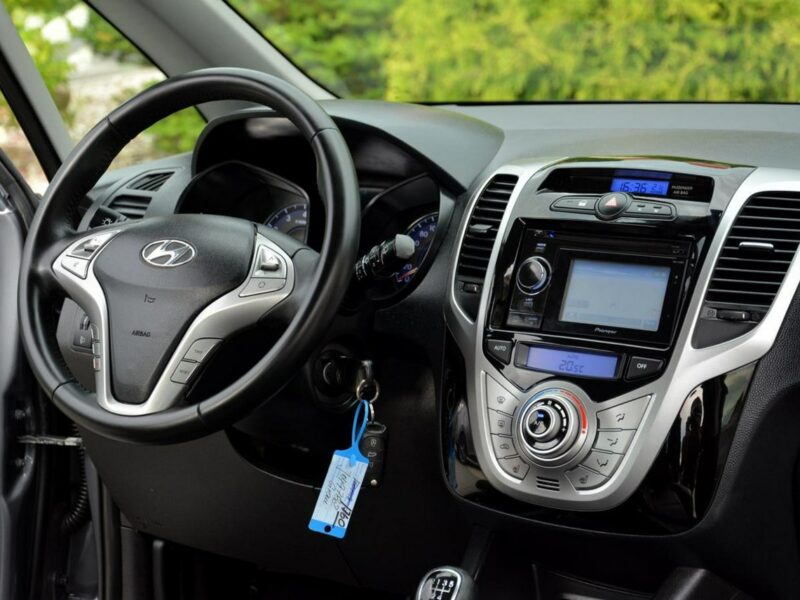 Hyundai ix20 1.4(90KM) Skóry Navi Parktronic Klimatronic Alu z Niemiec