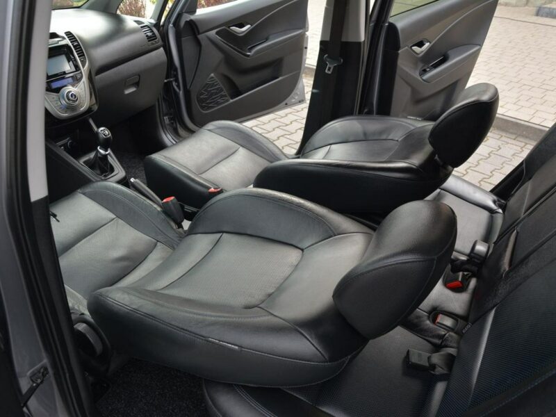 Hyundai ix20 1.4(90KM) Skóry Navi Parktronic Klimatronic Alu z Niemiec