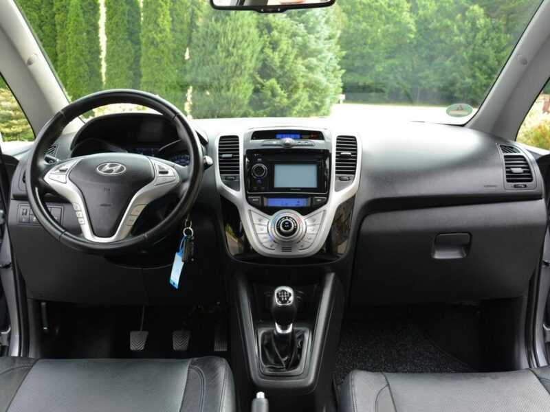 Hyundai ix20 1.4(90KM) Skóry Navi Parktronic Klimatronic Alu z Niemiec
