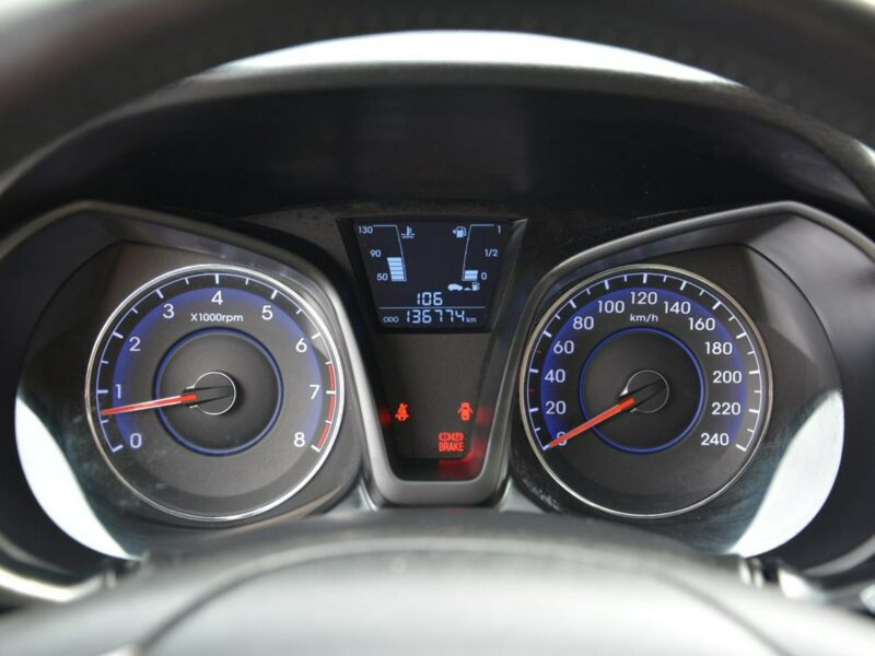 Hyundai ix20 1.4(90KM) Skóry Navi Parktronic Klimatronic Alu z Niemiec
