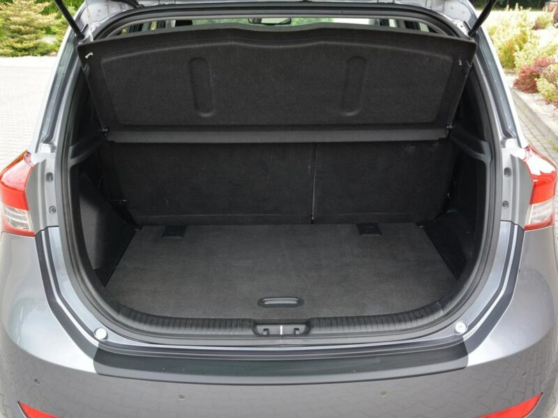 Hyundai ix20 1.4(90KM) Skóry Navi Parktronic Klimatronic Alu z Niemiec