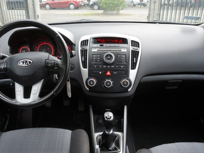 Kia Cee'd zarejestrowany, ubezpieczony. Polecam Gwarancja !!! I (2006-2012)