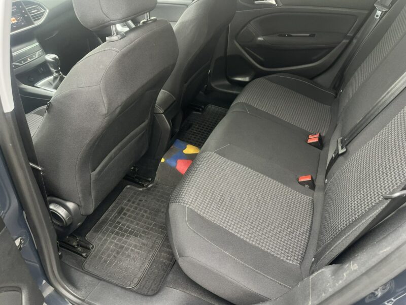 Peugeot 308 1.5 T9 (2014-2021)