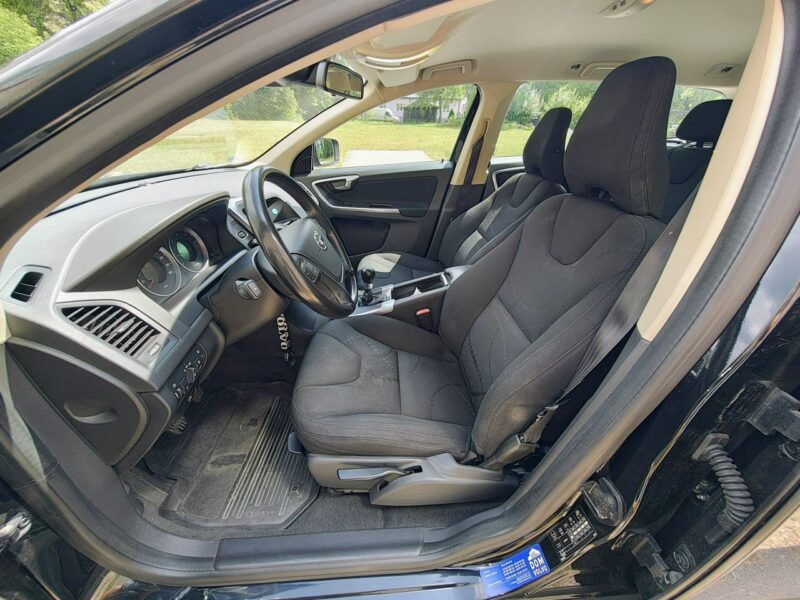 Volvo XC 60 I (2008-2017)