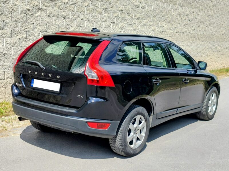 Volvo XC 60 I (2008-2017)