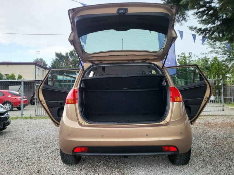 Kia Venga 1.6 125 KM Kamera Parktronik Skóry I Właściciel Opłaty Zapraszamy !!!