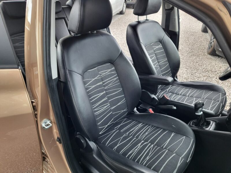 Kia Venga 1.6 125 KM Kamera Parktronik Skóry I Właściciel Opłaty Zapraszamy !!!