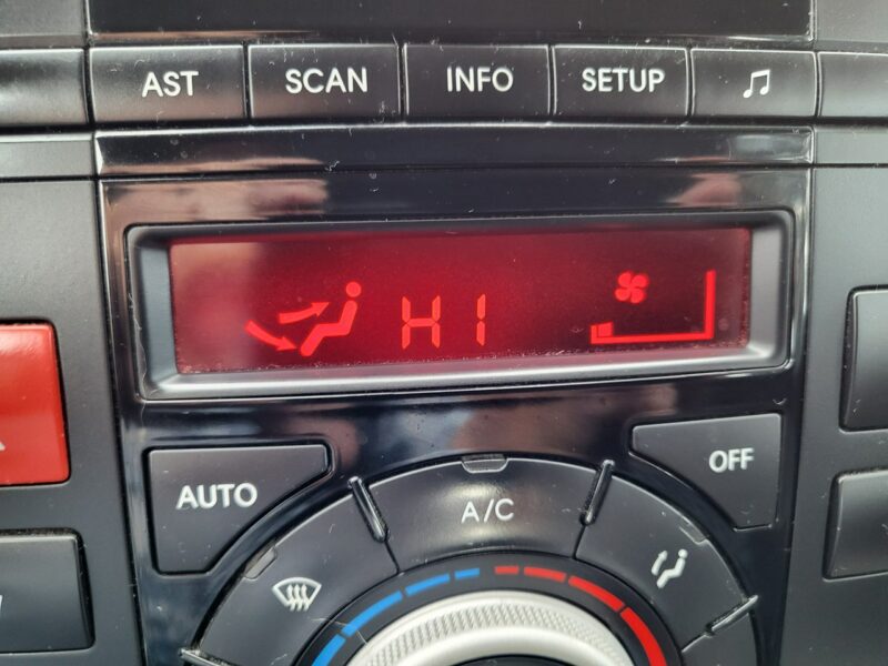 Kia Venga 1.6 125 KM Kamera Parktronik Skóry I Właściciel Opłaty Zapraszamy !!!