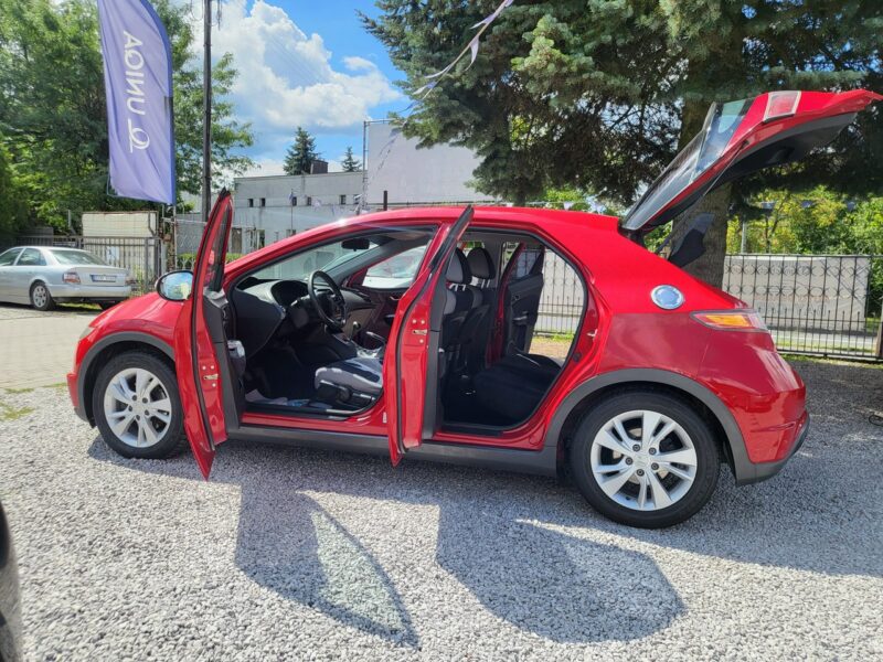 Honda Civic 1.4 83 KM Ładna z Niemiec Mały Przebieg 124 Tyś Opłaty Zapraszamy !!! VIII (2006-2011)