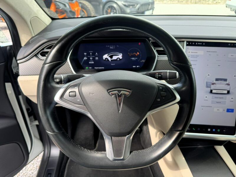 Tesla Model X Auto pilot, Europa, Kamera, Ładowarka, LED, x2 kluczyk, FV-23%