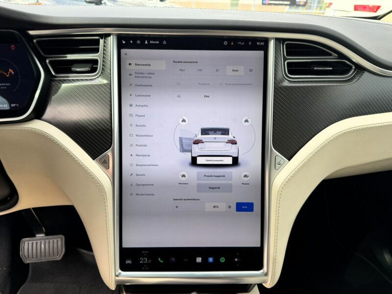 Tesla Model X Auto pilot, Europa, Kamera, Ładowarka, LED, x2 kluczyk, FV-23%