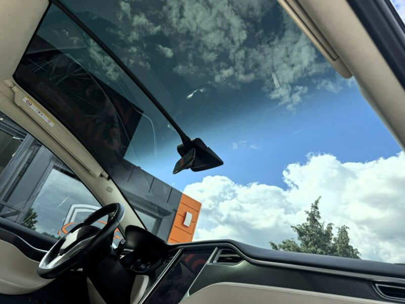 Tesla Model X Auto pilot, Europa, Kamera, Ładowarka, LED, x2 kluczyk, FV-23%
