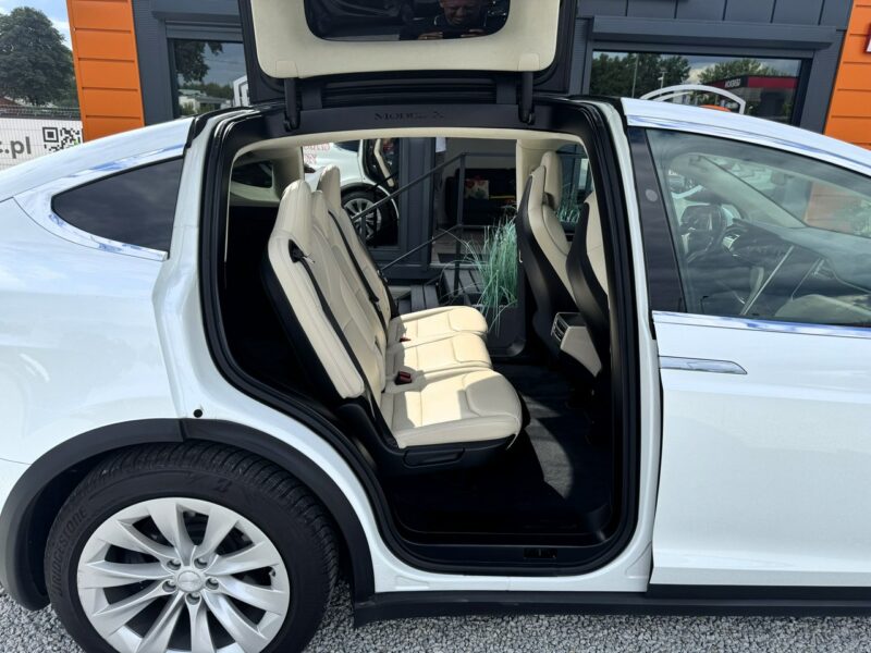 Tesla Model X Auto pilot, Europa, Kamera, Ładowarka, LED, x2 kluczyk, FV-23%
