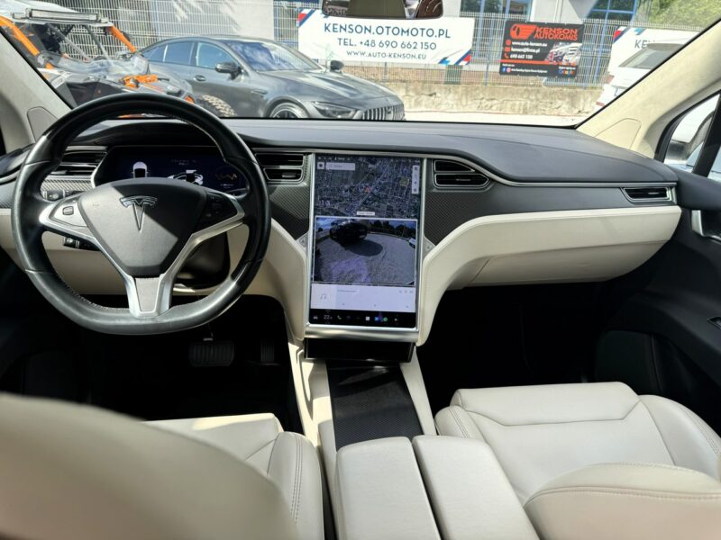 Tesla Model X Auto pilot, Europa, Kamera, Ładowarka, LED, x2 kluczyk, FV-23%