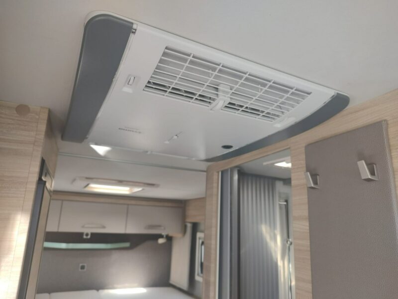 samochody kempingowe Knaus VAN TI PLUS 650 MEG Od ręki - Kamper na podwoziu VW Crafter z automatem! KNAUS KRAKÓW