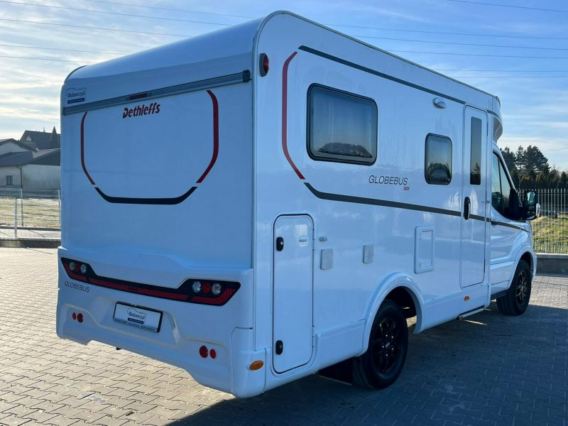 samochody kempingowe Dethleffs Globebus GO T15 Kompaktowa półintegra Dethleffs w wersji zimowej! Korzyść 30.000 PLN!