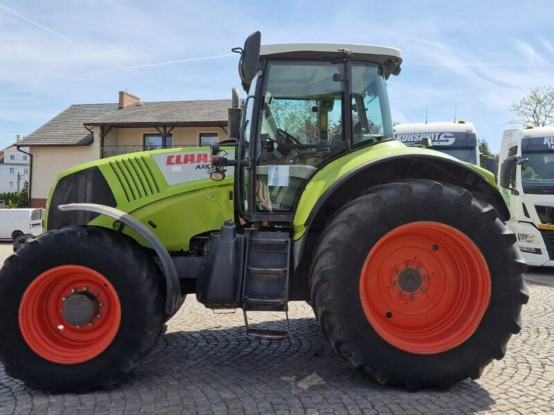 ciągniki Claas CLAAS Axion 820 TUZ CLAAS Axion 820 przedni TUZ