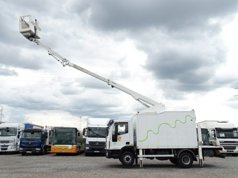 podnośnik koszowy Iveco Euro Cargo 120EL18 Podnośnik Koszowy Sprowadzony EUROCARGO 120E18 Zarejestrowany Jako Specjalny , Sprowadzony , EURO 5