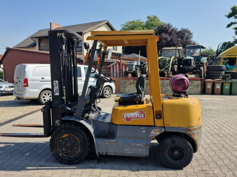wózek unoszący TCM TCM FG30N5T wózek widłowy Podnoszenie 470 cm