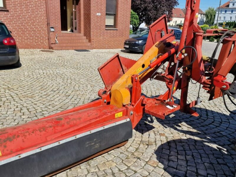 kosiarki łąkowe i wykaszarki inny Mulczer kosiarka DUCKER przedni (Unimog) Mulczer kosiarka DUCKER przedni (Unimog)