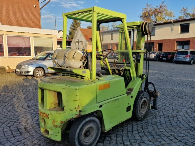 wózek unoszący Clark CLARK C500-Y50 LPG Wózek Widłowy CLARK C500-Y50 LPG GAZ LPG, Propan Butan