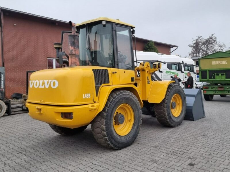 duża kołowa Volvo VOLVO L45B ładowarka fadroma VOLVO L45B ładowarka fadroma