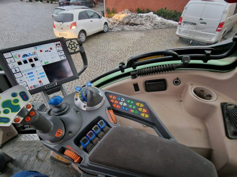 ciągniki Fendt 724 VARIO Profi Plus 724 VARIO Profi Plus , Klima, 2013 r