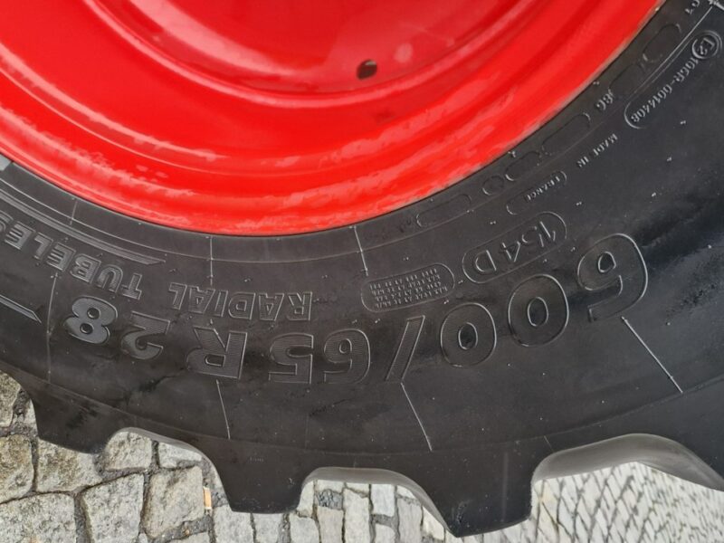 ciągniki Fendt 724 VARIO SCR WOM ABS mocno wyposażony 724 VARIO , Klima, 2012 r