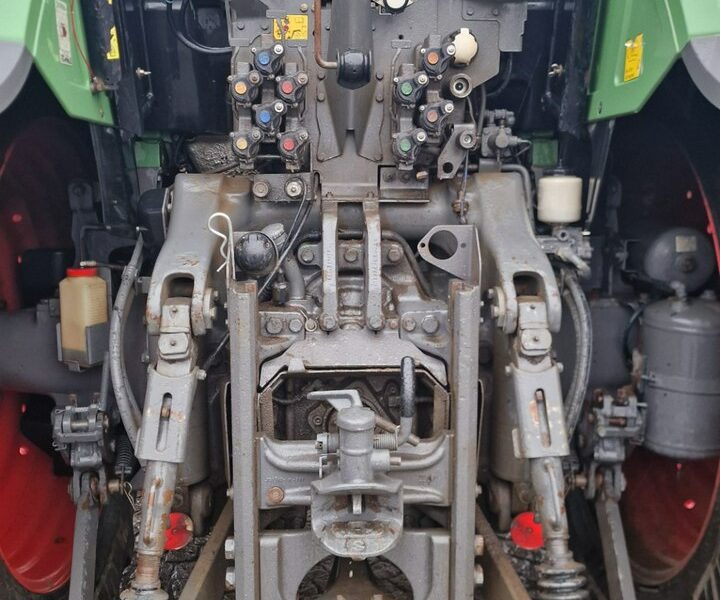 ciągniki Fendt 724 VARIO SCR WOM ABS mocno wyposażony 724 VARIO , Klima, 2012 r