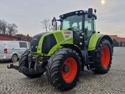 ciągniki Claas CLAAS Axion 810 CLAAS Axion 810